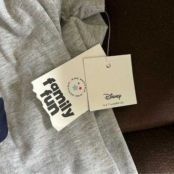 Star Wars “May The Force Be With You” Women’s Tee Gray Medium NWT - Picture 5 of 7